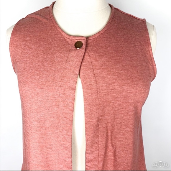 LOGO Lounge One Snap Peplum Sleeveless Cardigan Lagenlook Womens M Coral Pink‎ - Picture 3 of 8